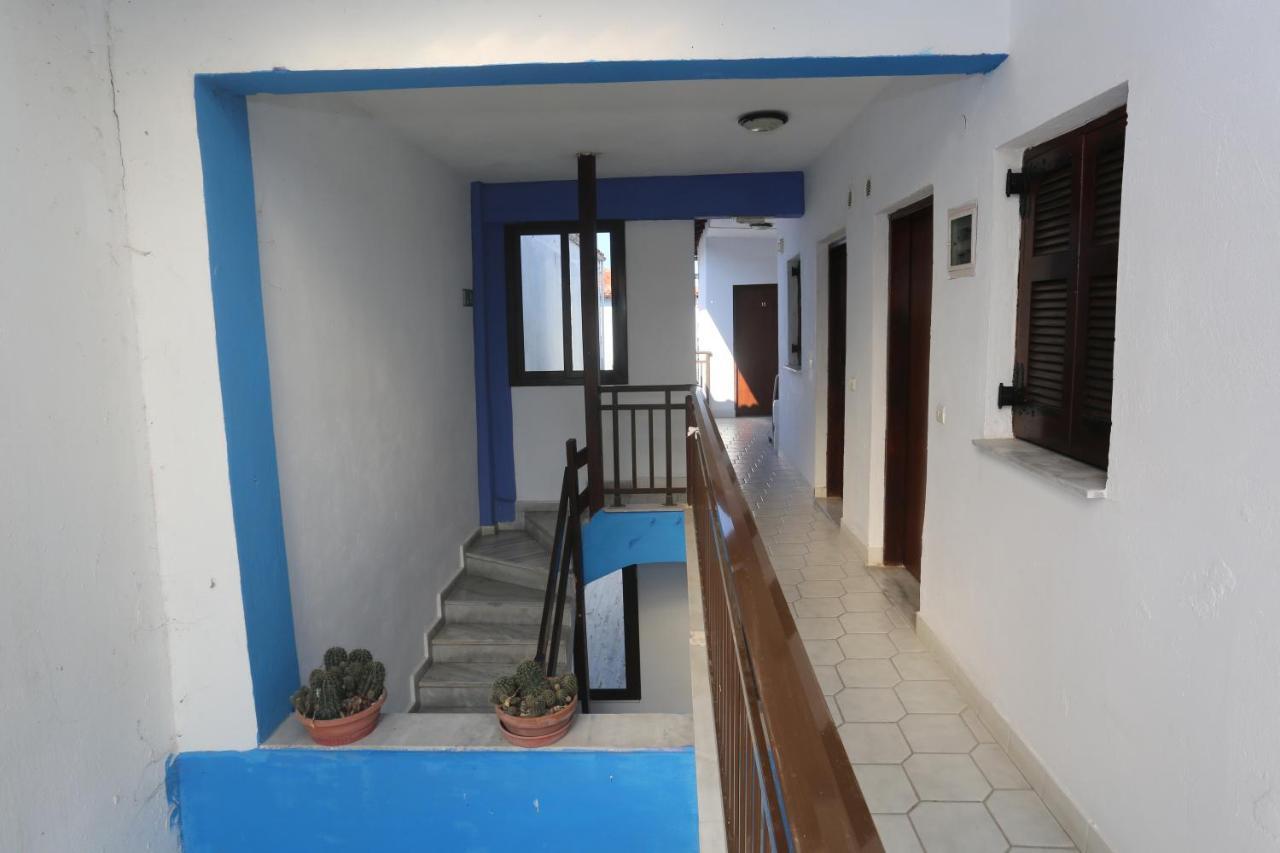 Apartments Villa Castor Pefkochori Exterior foto