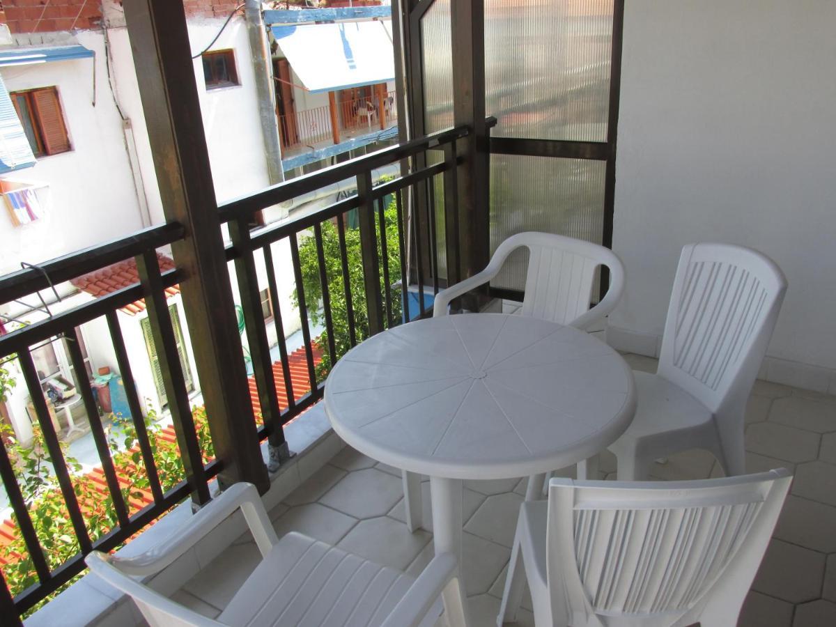Apartments Villa Castor Pefkochori Exterior foto